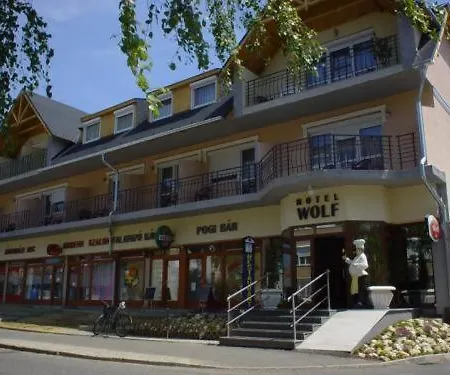 Hotel Wolf