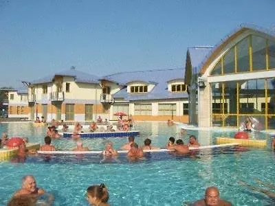 Wolf Hotel