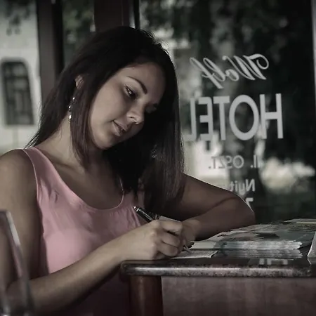 Wolf Hotel 3*